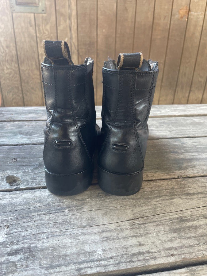 DUBLIN Ladies size 7.5 Dublin paddock boots (2)