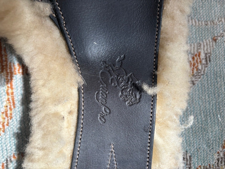 Bridals And Reins fluffy belly girth size 48in