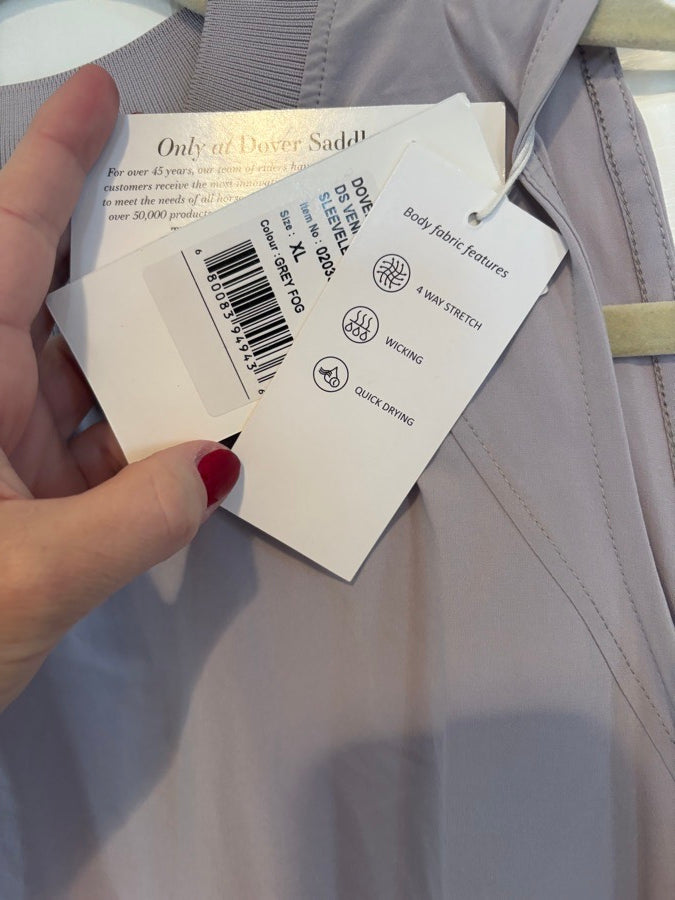 DOVER SADDLERY DS Ladies’ Venice Sleeveless Shirt (6)