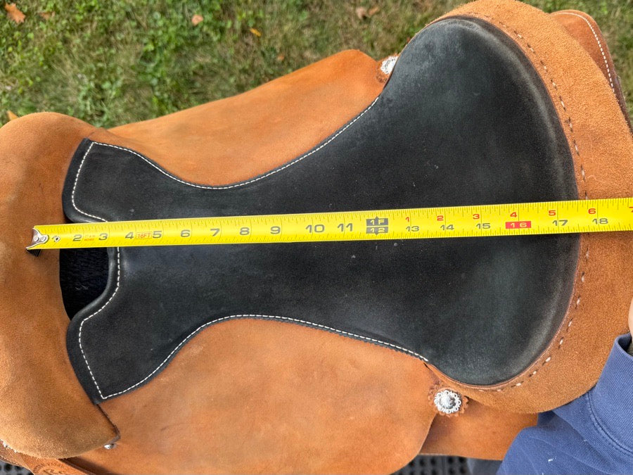 Other 17” RS Custom 02 Training Saddle (7)