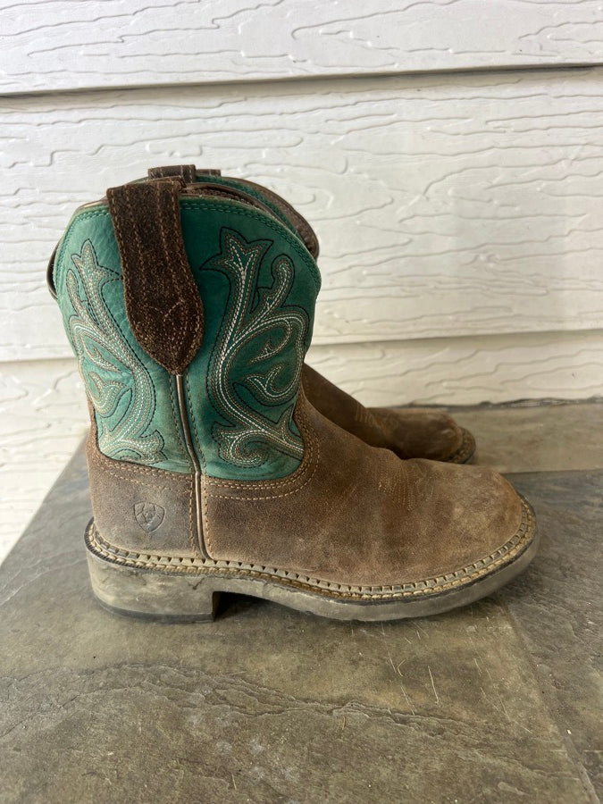 ARIAT Ariat fat baby heritage boots size 6 (5)