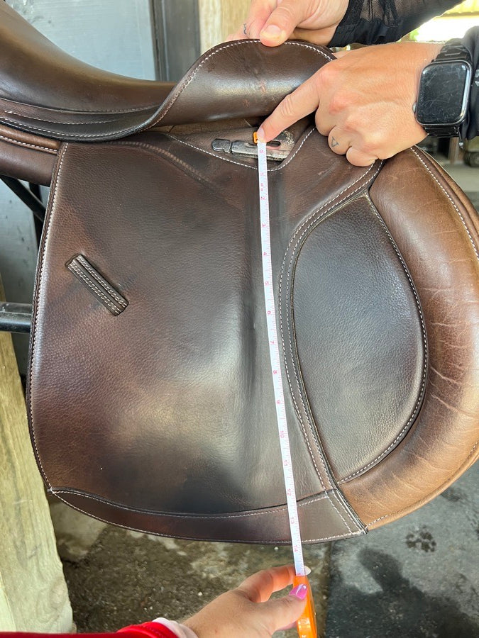 HDR - HENRI DE RIVEL Henri de Rivel Covered Pro Concept Close Contact Saddle (8)