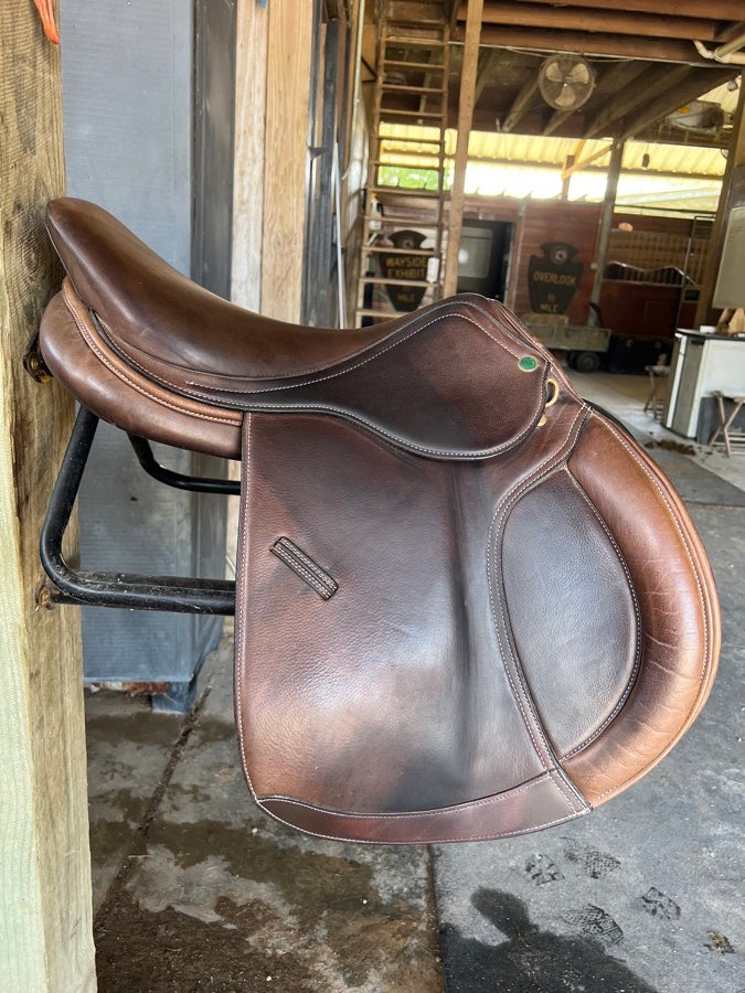 HDR - HENRI DE RIVEL Henri de Rivel Covered Pro Concept Close Contact Saddle