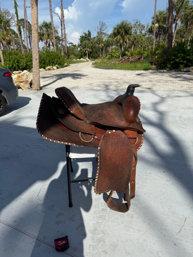 ALAMO SADDLERY Western saddle (4)