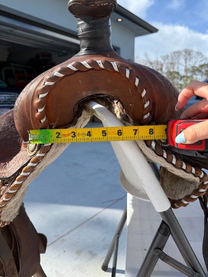 ALAMO SADDLERY Western saddle (6)