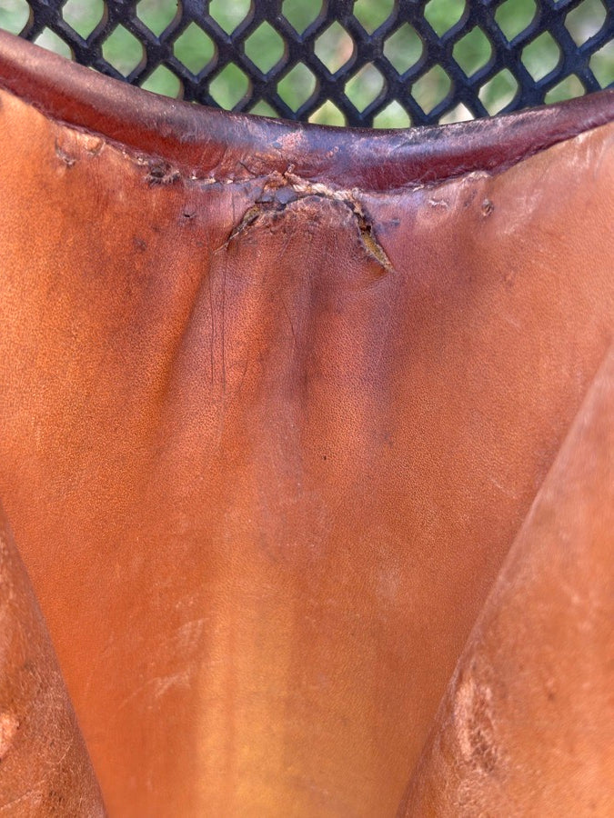 HDR - HENRI DE RIVEL 15’’ Henri De Rivel Close Contact - Jumping Saddle. Leathers & Stirrups Included (7)
