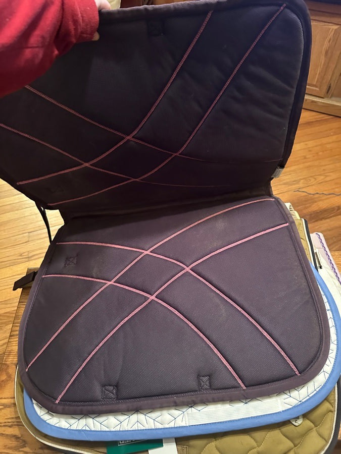 Horze Pad and Bonnet set