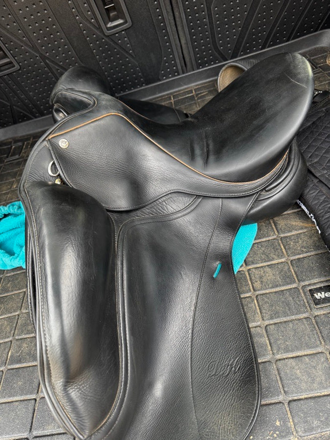 DK DK Dressage 17 (5)