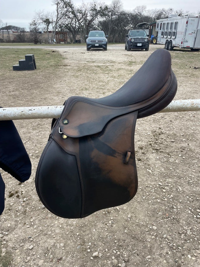 18” Prestige Jump Saddle
