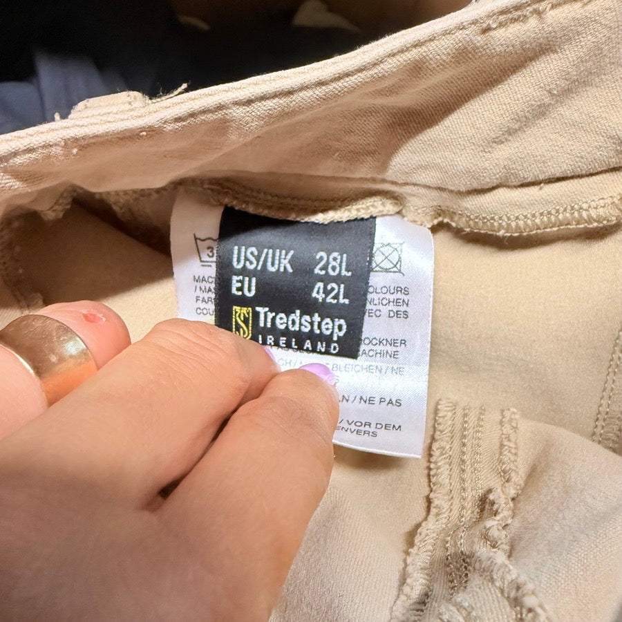 Women’s Size 28L Tan Tredstep Knee Patch Horseback Riding Breeches. Good Cond.