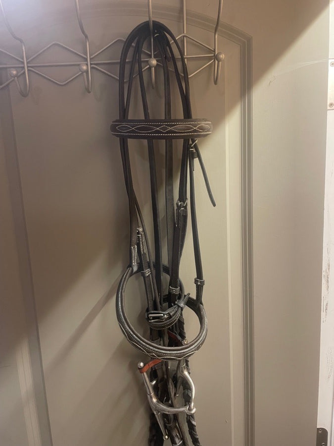 Dark brown fancy stitched bridle