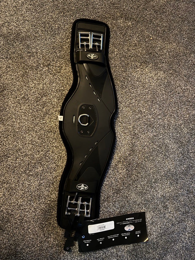 PROFESSIONAL'S CHOICE Ventech contoured  girth (2)