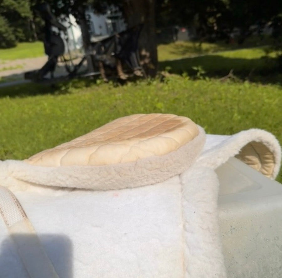 white half pad