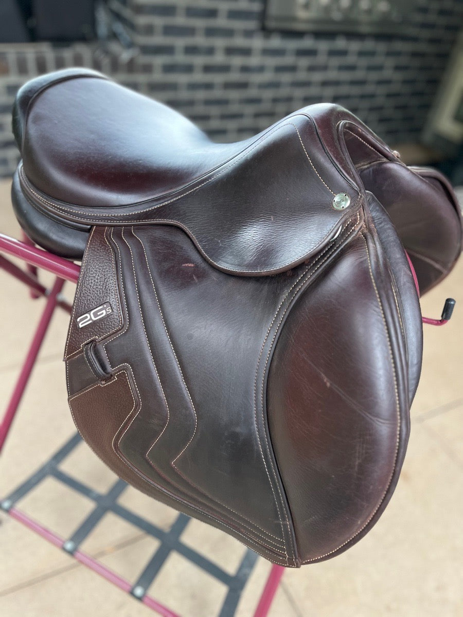 CWD 2GS 17.5 Seat with pro panel 2020