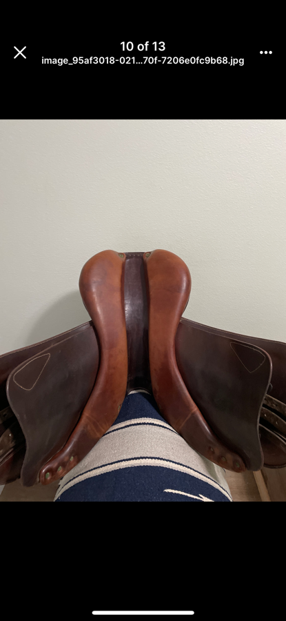 Devoucoux jumper saddle