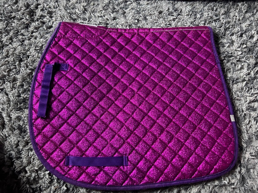 LETTIA Saddle Pads