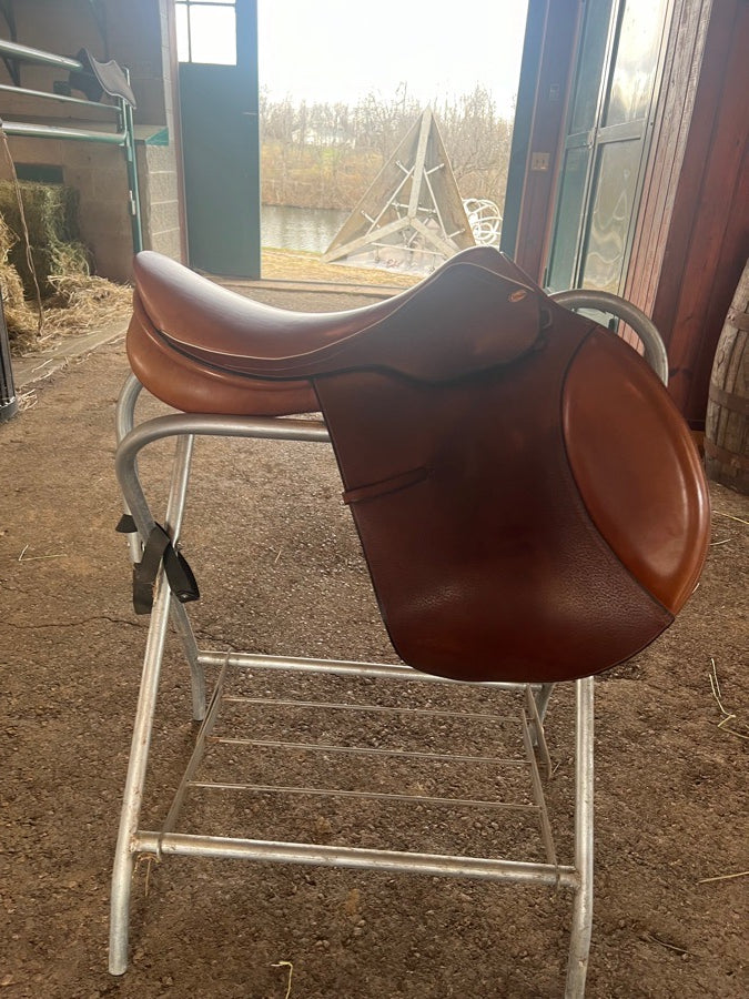 Bella Athena saddle