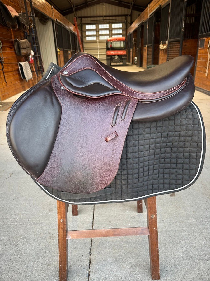 DEVOUCOUX 2024 17” 1A flap Devoucoux Barritz Lab