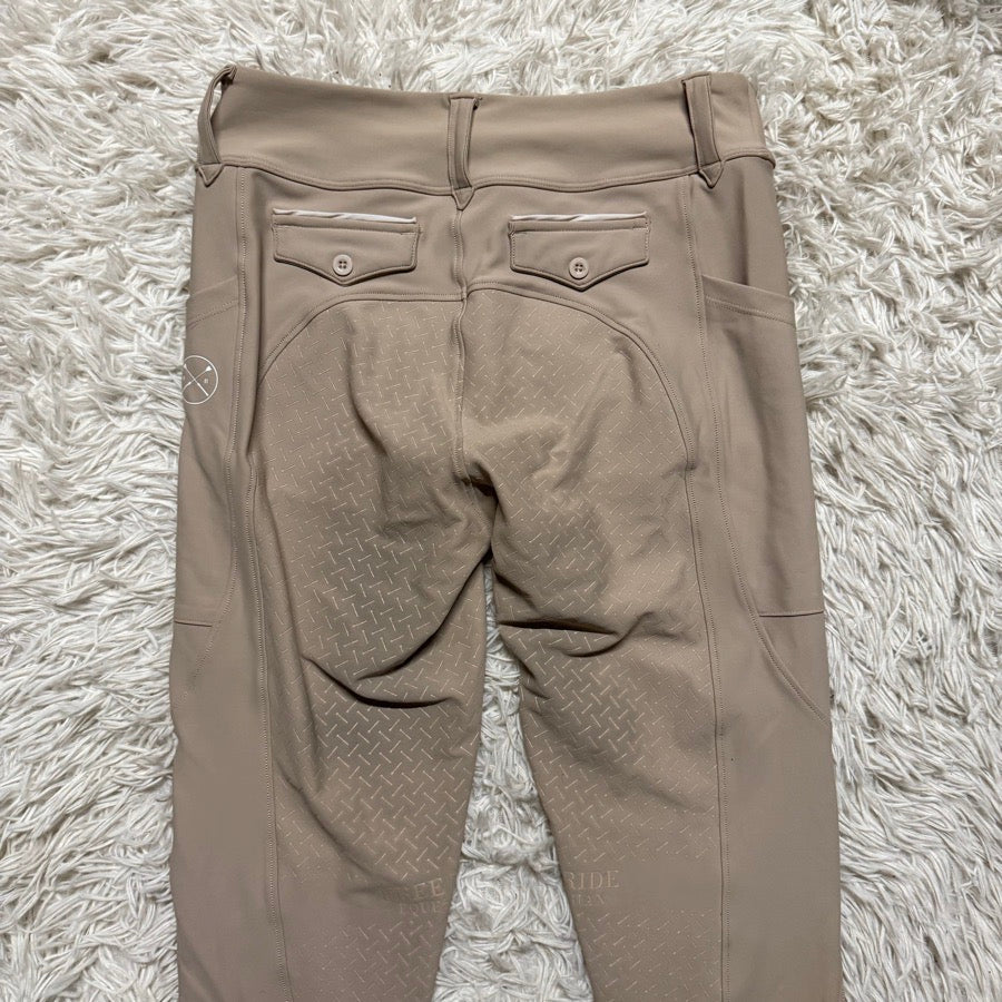 Women’s Medium Tan Free Rein Full Seat Horseback Riding Breeches Tights.
