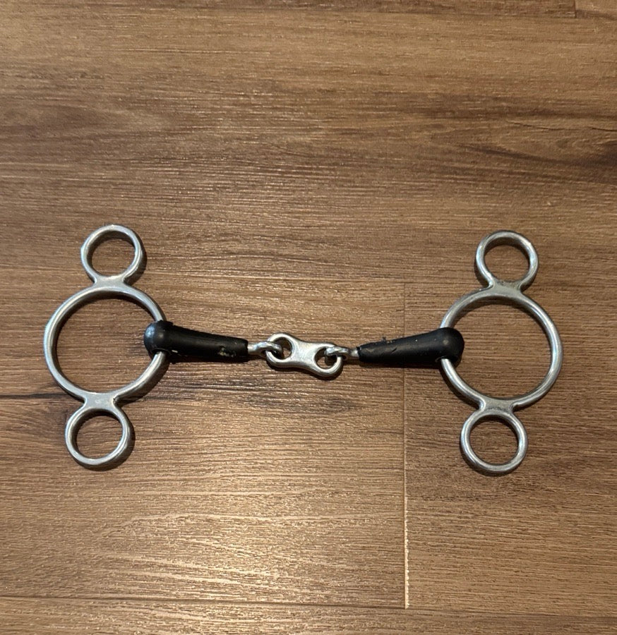 CENTAUR Centaur Two Ring French Link Rubber Gag Bit. Size 5.5 (5)