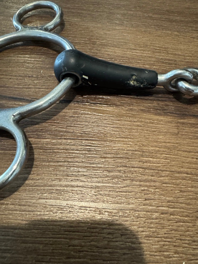 CENTAUR Centaur Two Ring French Link Rubber Gag Bit. Size 5.5 (4)
