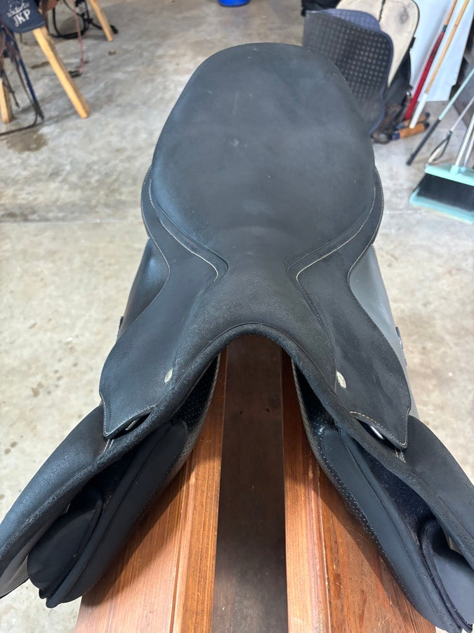 Wintec Pro Jump BLACK