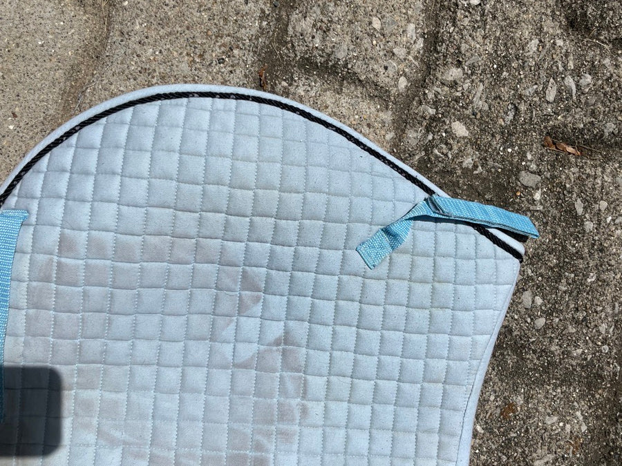 PACIFIC RIM INTERNATIONAL PRI light blue saddle pad with black rope trim (4)