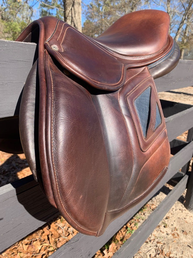 OKLES SELLES DE SPORT - Jumping saddle, 2020, 17.5, M/W, Custom Made in France