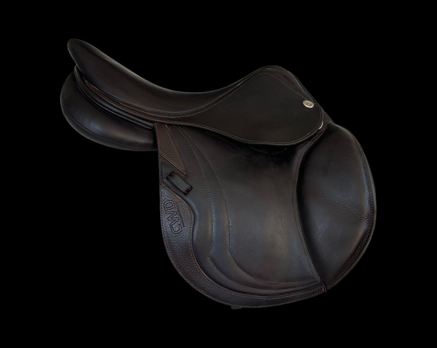 CWD Hunter/Jumper SE10 | 15.5" | 1K Flaps