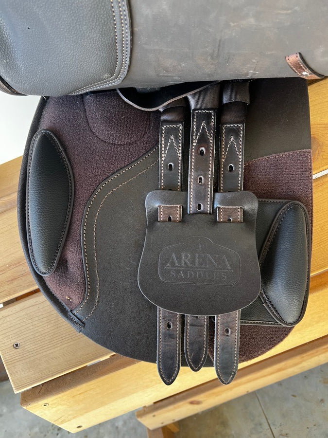 Other Arena Jump Saddle Full Package (3)
