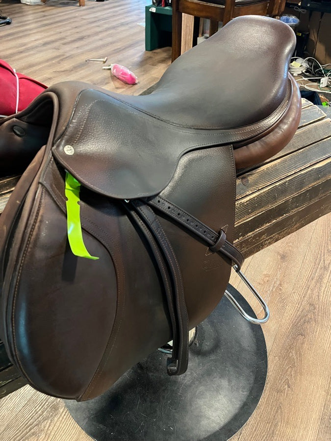 CWD saddle
