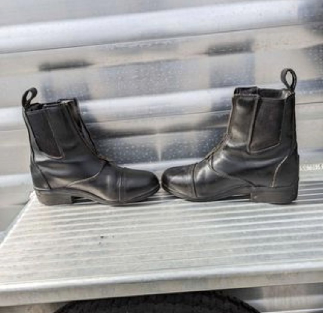 6.5 black Dublin paddock boot