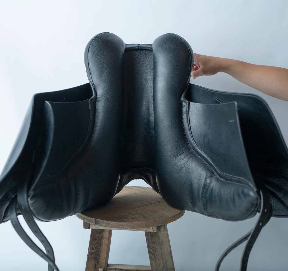 Albion K2 Dressage Saddle