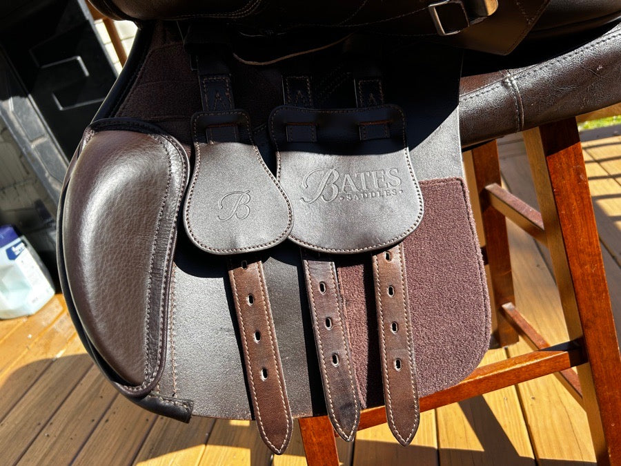2023 17" Bates SC+ All Purpose Saddle