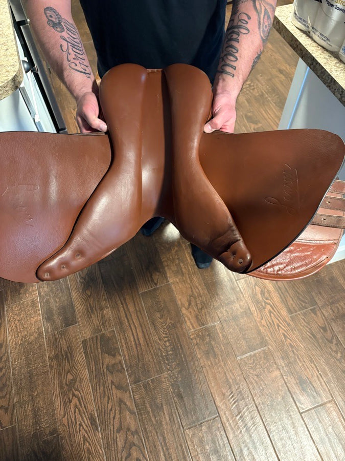 LANCERS 16.5” Lancers All Purpose Saddle (8)