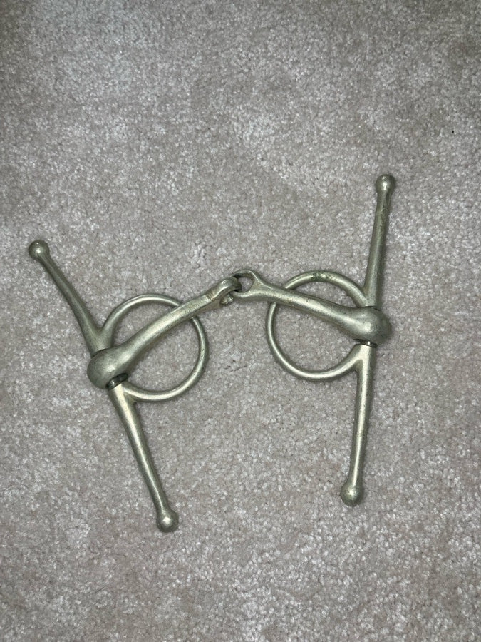 Full Cheek snaffle bit