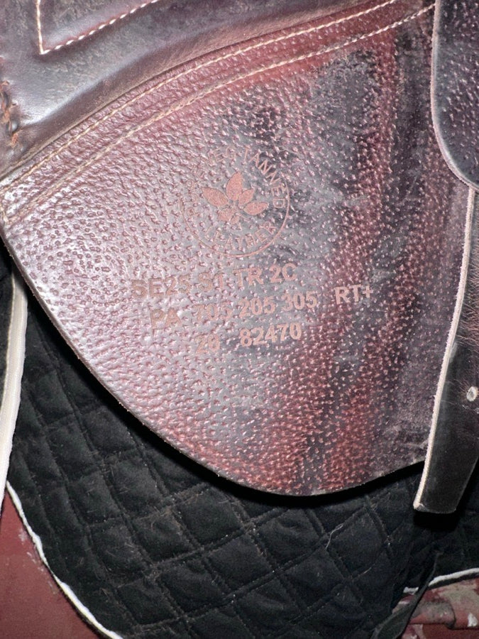CWD 2020 CWD SE25 English Saddle – 17.5” Seat, 2C Flap – Excellent Condition (4)