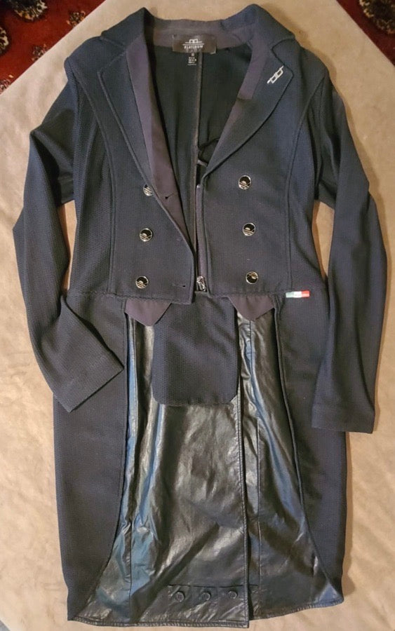 AA PLATINUM MOTION LIGHT Show Coats (2)