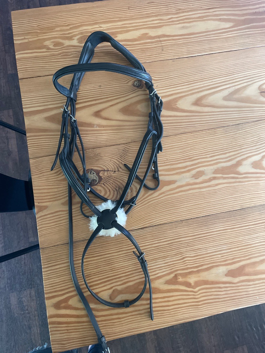 Shires Velociti Figure 8 Headstall No Reins or Bit