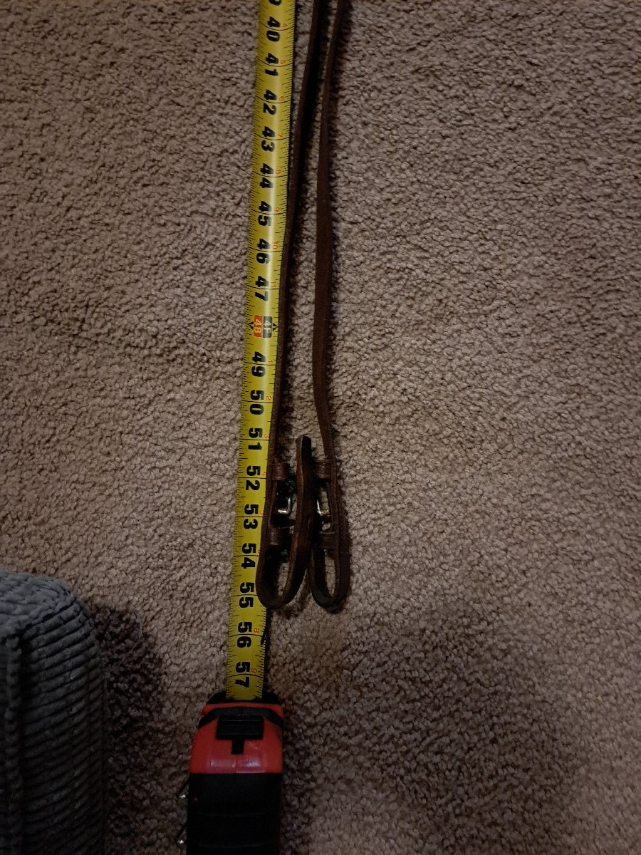 Laced English reins horse sized