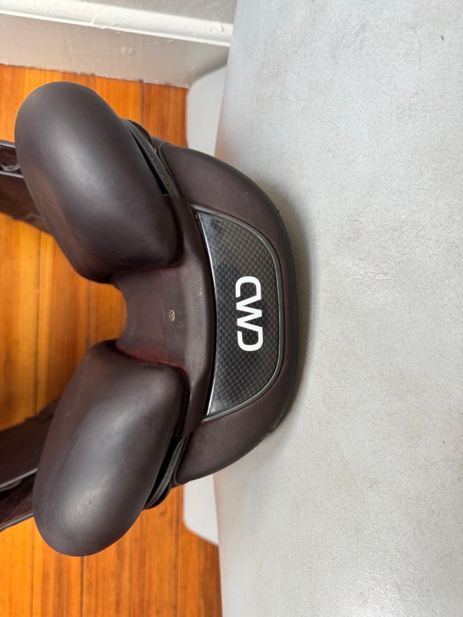 CWD 17” 2022 CWD SE32 Mademoiselle 2Gs - 2C - Full Buffalo (7)