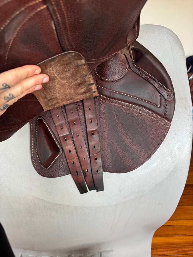 CWD 17” 2022 CWD SE32 Mademoiselle 2Gs - 2C - Full Buffalo (4)