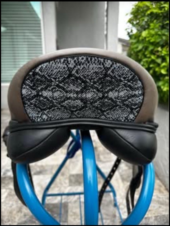 CUSTOM SADDLERY Everest R Saddle- 17.5 (5)