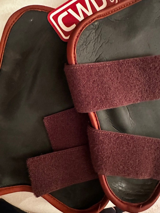CWD Velcro Tendon Boots