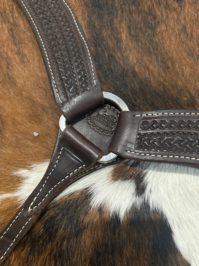 Breast Collar