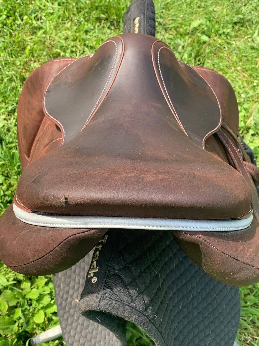 17.5”  Devoucoux Biarritz S
