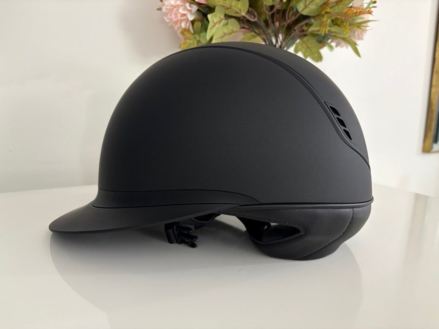Samshield Miss Shield 2.0 Dark Line helmet with Swarovski crystals