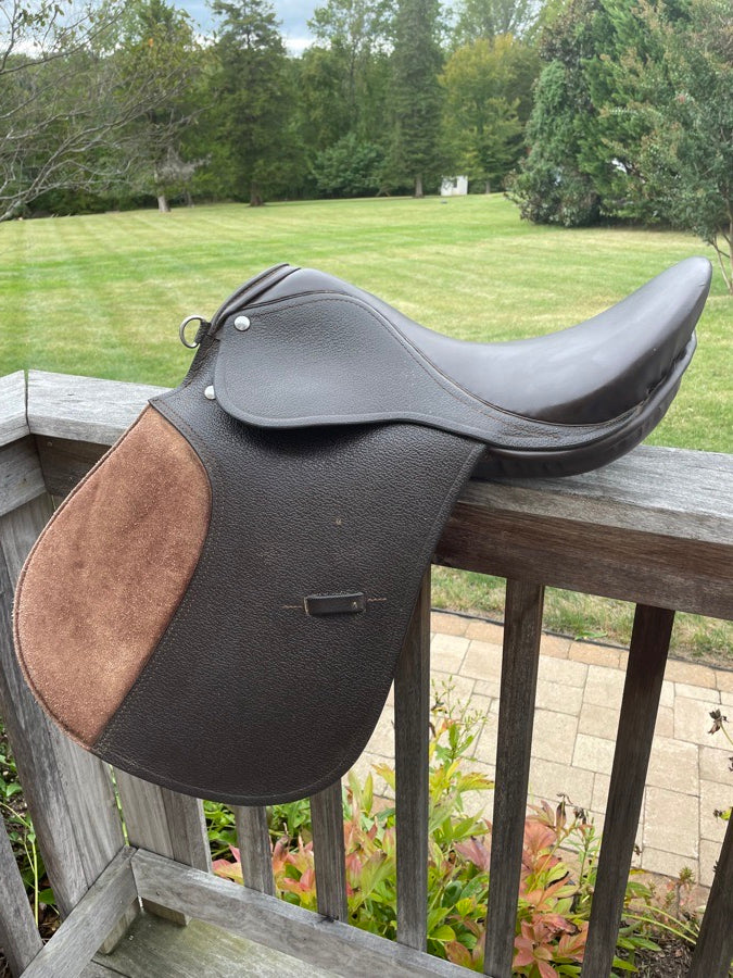 Custom 16” Saddle