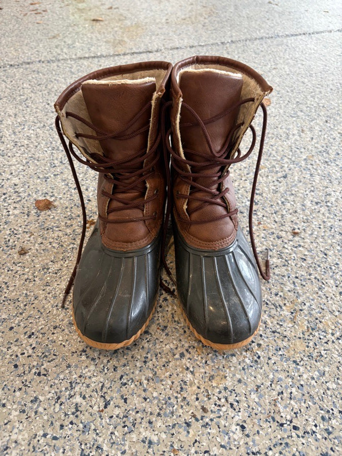 Other Sperry Boots Size 8