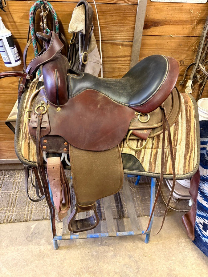 CIRCLE Y Circle Y Western Trail Saddle (2)